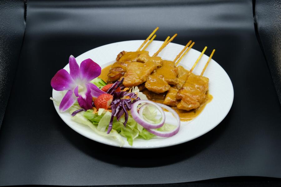 Grillspyd i Satay peanøttsaus