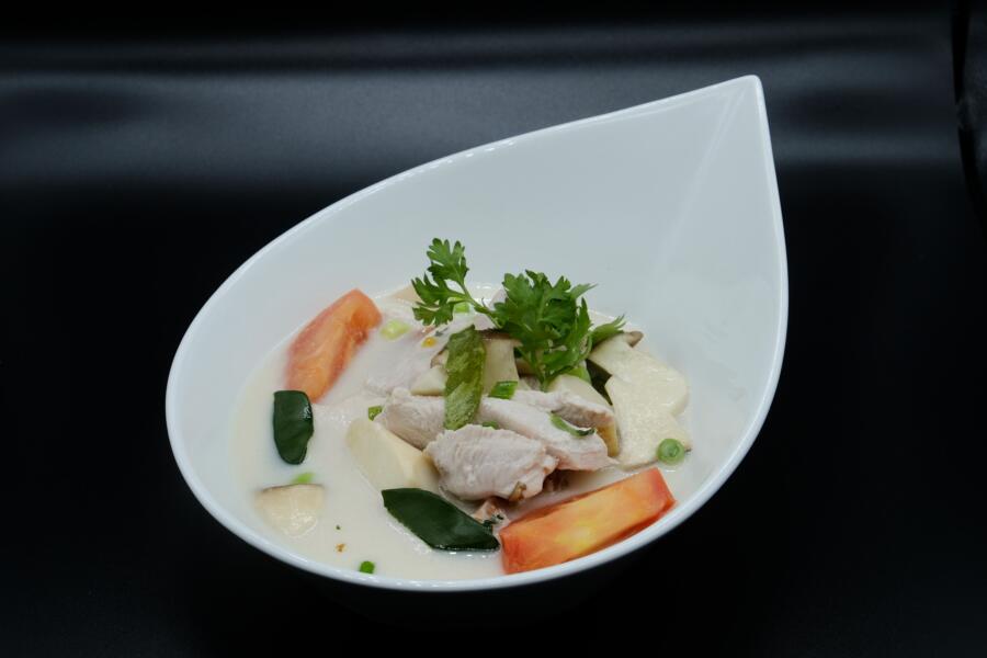 Kyllingsuppe med kokoskrem